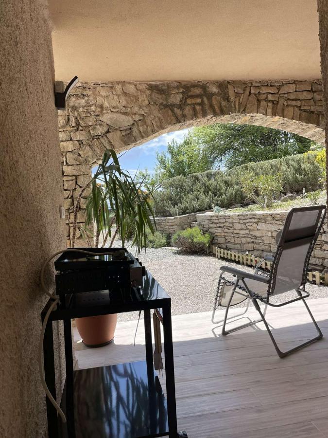 Gite L'Inattendu Vachères Exterior foto